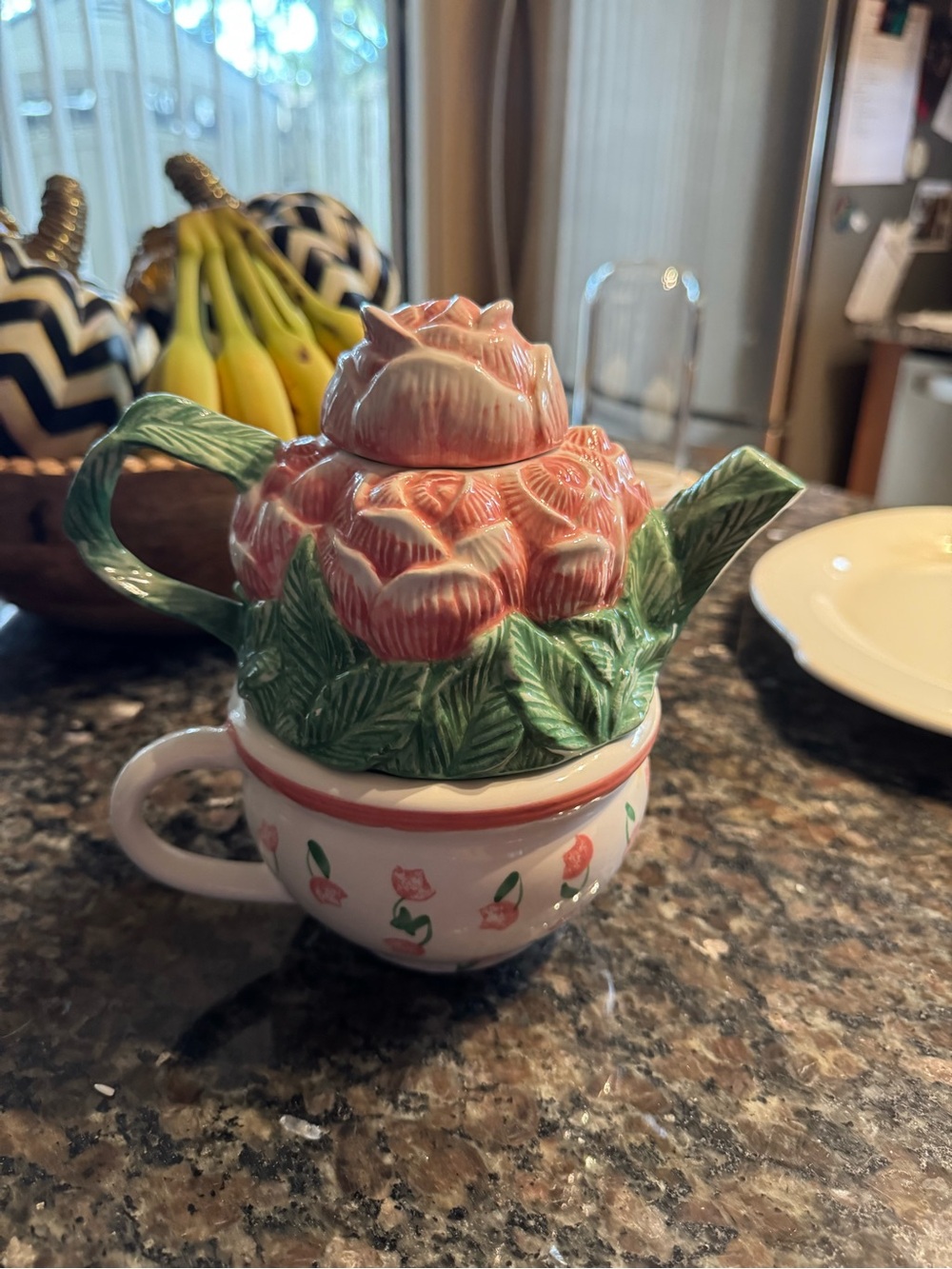 Ceramic Pink Floral Teapot and Cup Set - Decorative Home Art